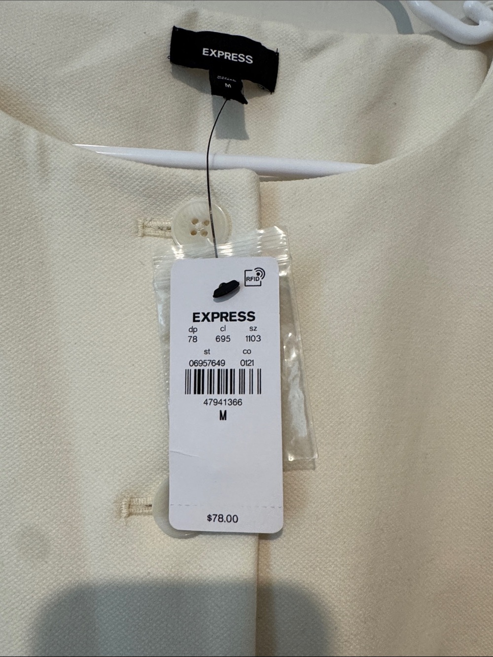Express Editor Studio Vest - Picture 2 of 3